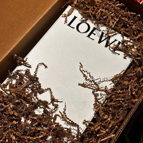 Loewe White Box - Picture 2 of 12